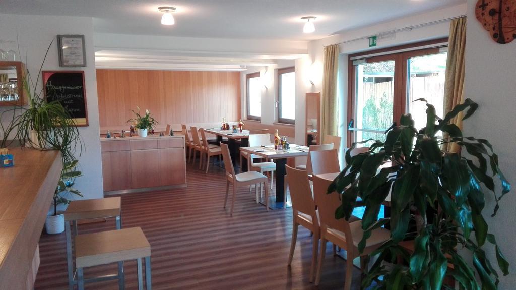 Bed and Breakfast Reschnerhof Резия Экстерьер фото